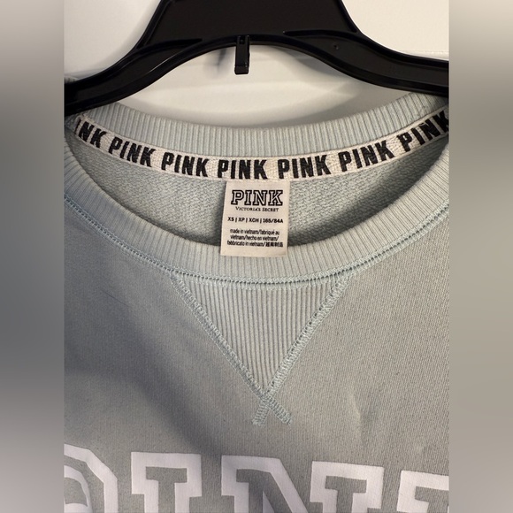 PINK Crewneck Sweater. - Picture 3 of 4